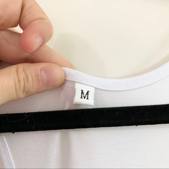 🌸MIPPO Women's White Split Racerback Workout Tank - Picture 6 of 7